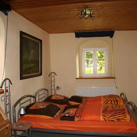 Im Sanierten Fachwerkhof Mit Terrasse Und Pool Nah An Dresden * Muglitztal